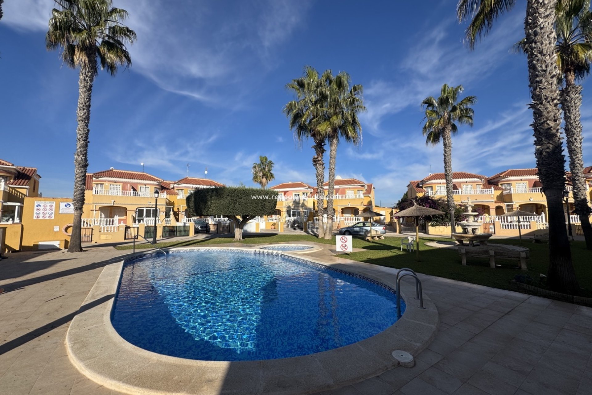 Återförsäljning - Radhus -
Orihuela Costa - Cabo Roig