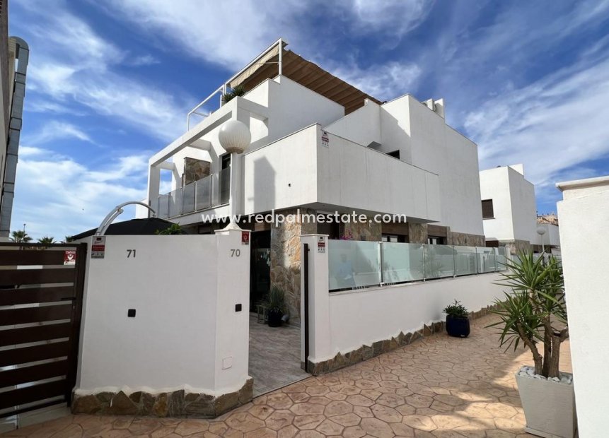 Återförsäljning - Radhus -
Orihuela Costa - Cabo Roig