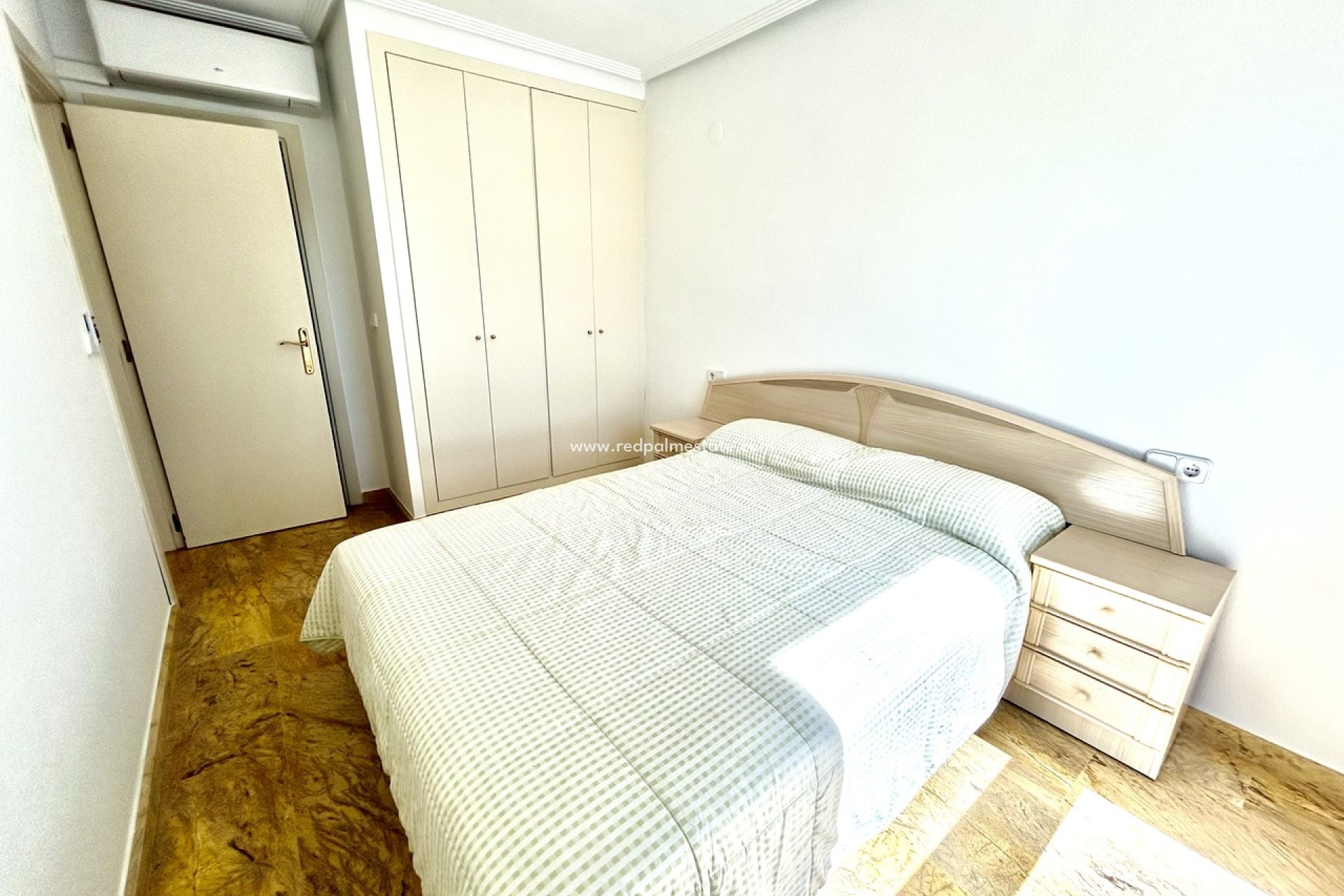 Återförsäljning - Radhus -
Orihuela Costa - Cabo Roig