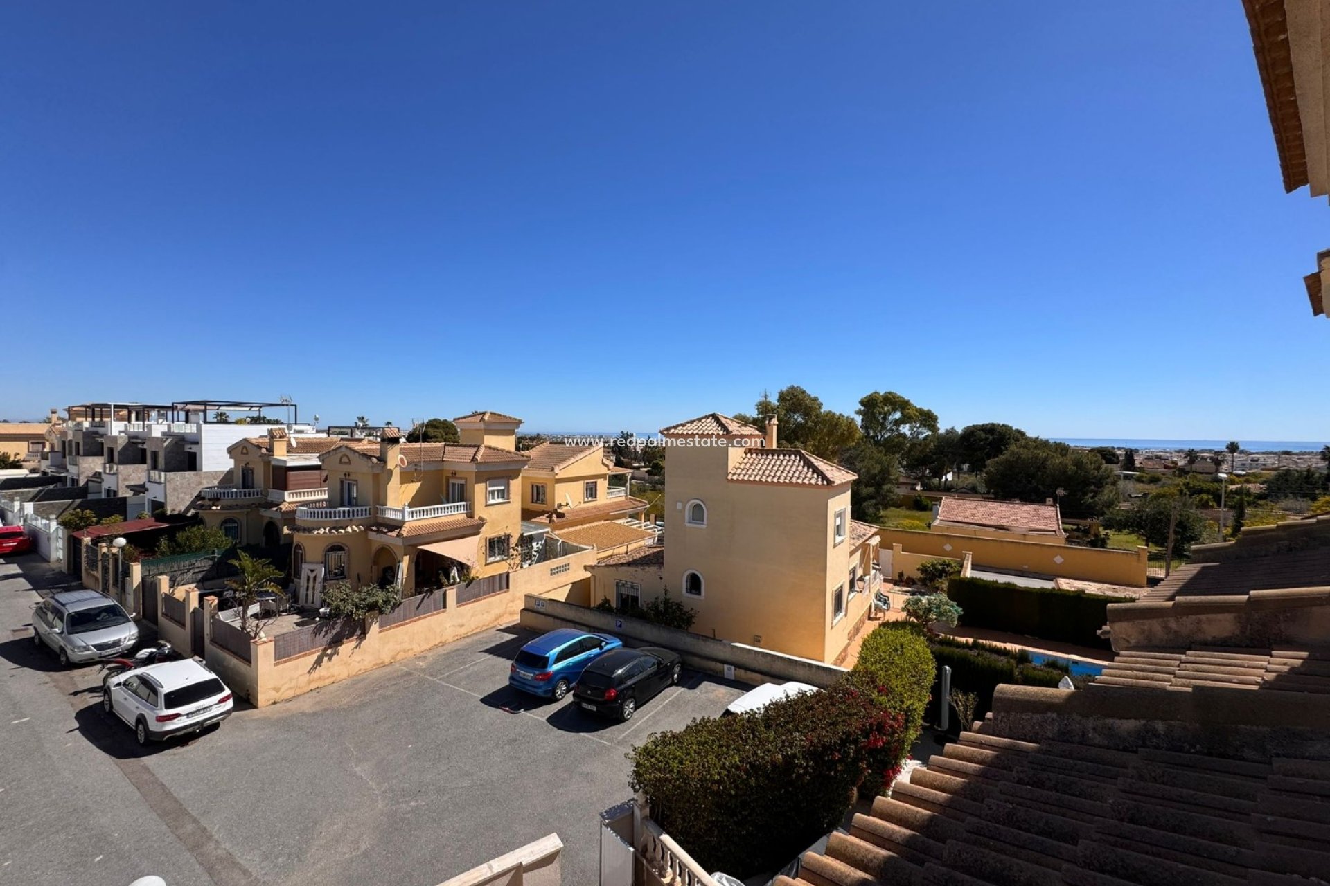 Återförsäljning - Radhus -
Orihuela Costa - Campoamor