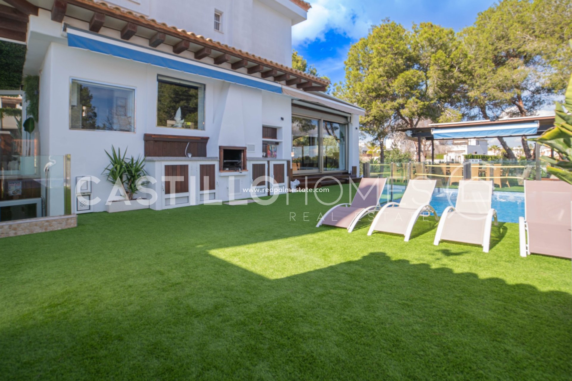 Återförsäljning - Radhus -
Orihuela Costa - Castillo de Don Juan