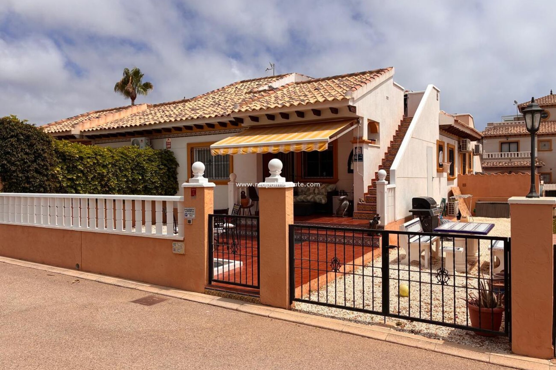 Återförsäljning - Radhus -
Orihuela Costa - Costa Blanca