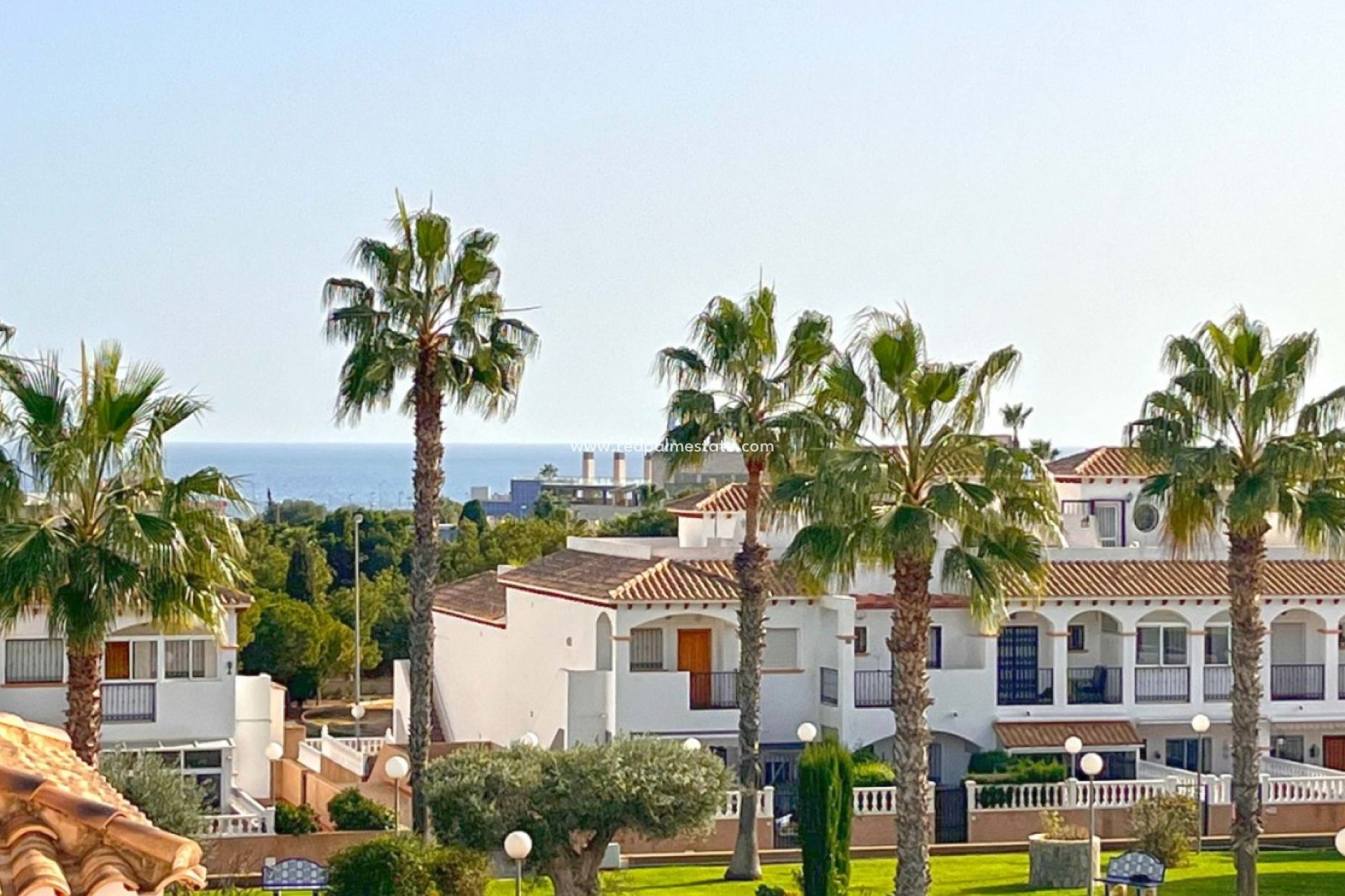 Återförsäljning - Radhus -
Orihuela Costa - Costa Blanca