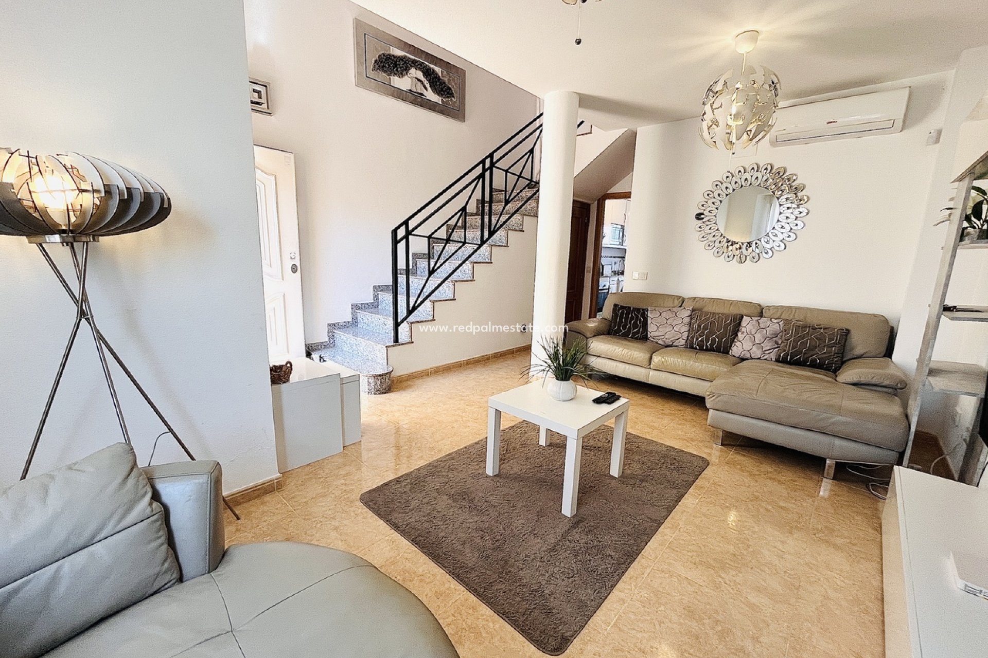 Återförsäljning - Radhus -
Orihuela Costa - Costa Blanca