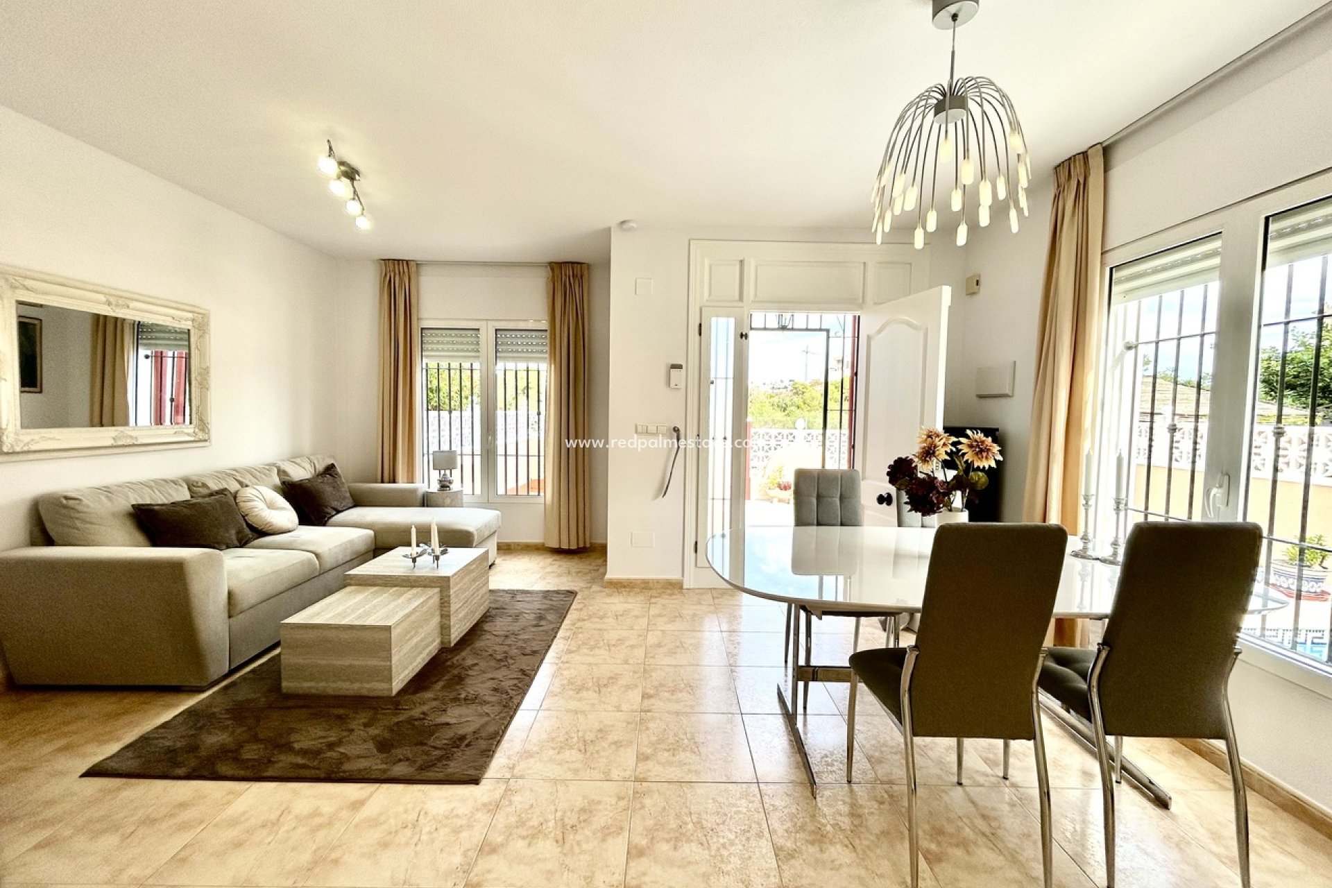 Återförsäljning - Radhus -
Orihuela Costa - Dehesa de campoamor
