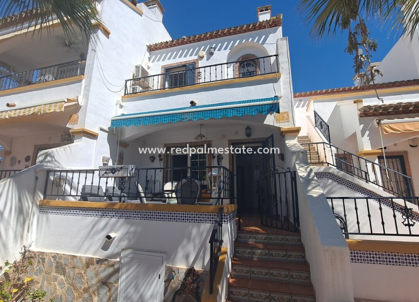 Återförsäljning - Radhus -
Orihuela Costa - Inland
