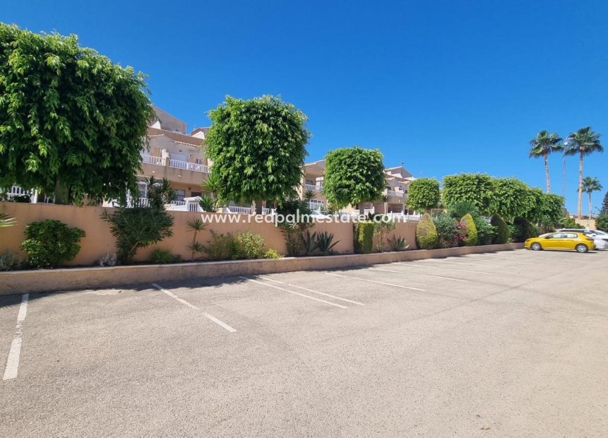 Återförsäljning - Radhus -
Orihuela Costa - La Ciñuelica