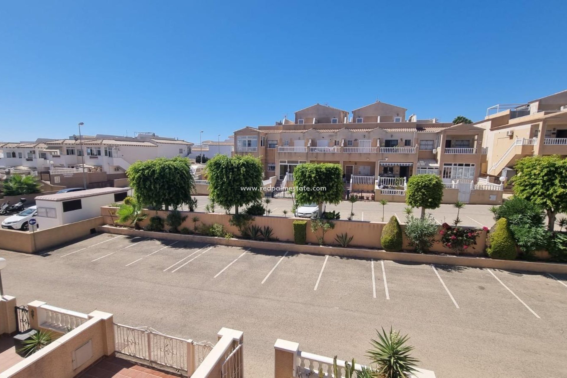 Återförsäljning - Radhus -
Orihuela Costa - La Ciñuelica