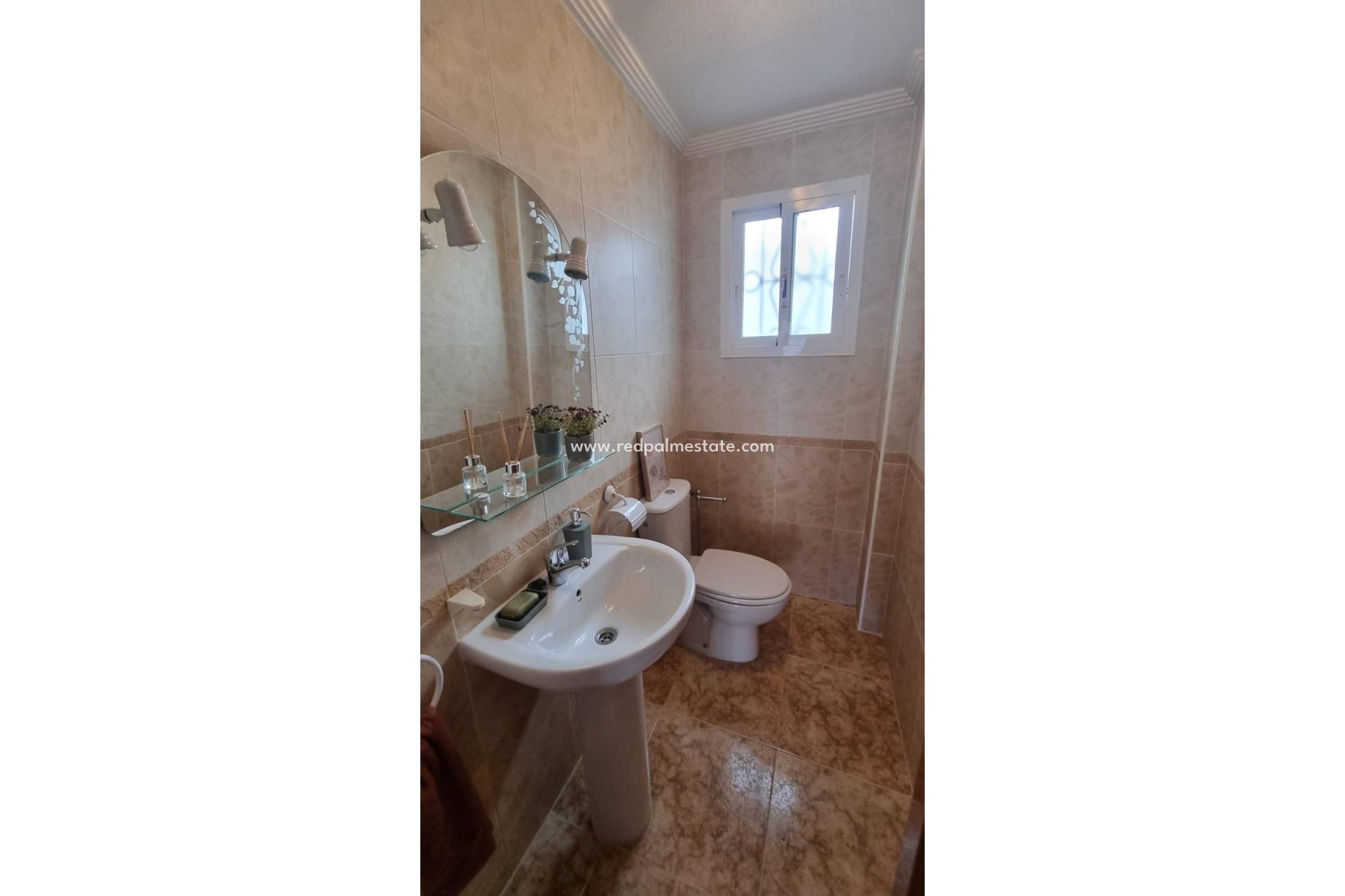 Återförsäljning - Radhus -
Orihuela Costa - La Ciñuelica