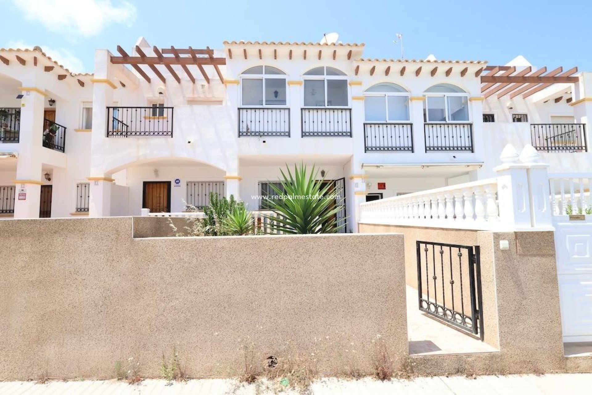 Återförsäljning - Radhus -
Orihuela Costa - La Ciñuelica