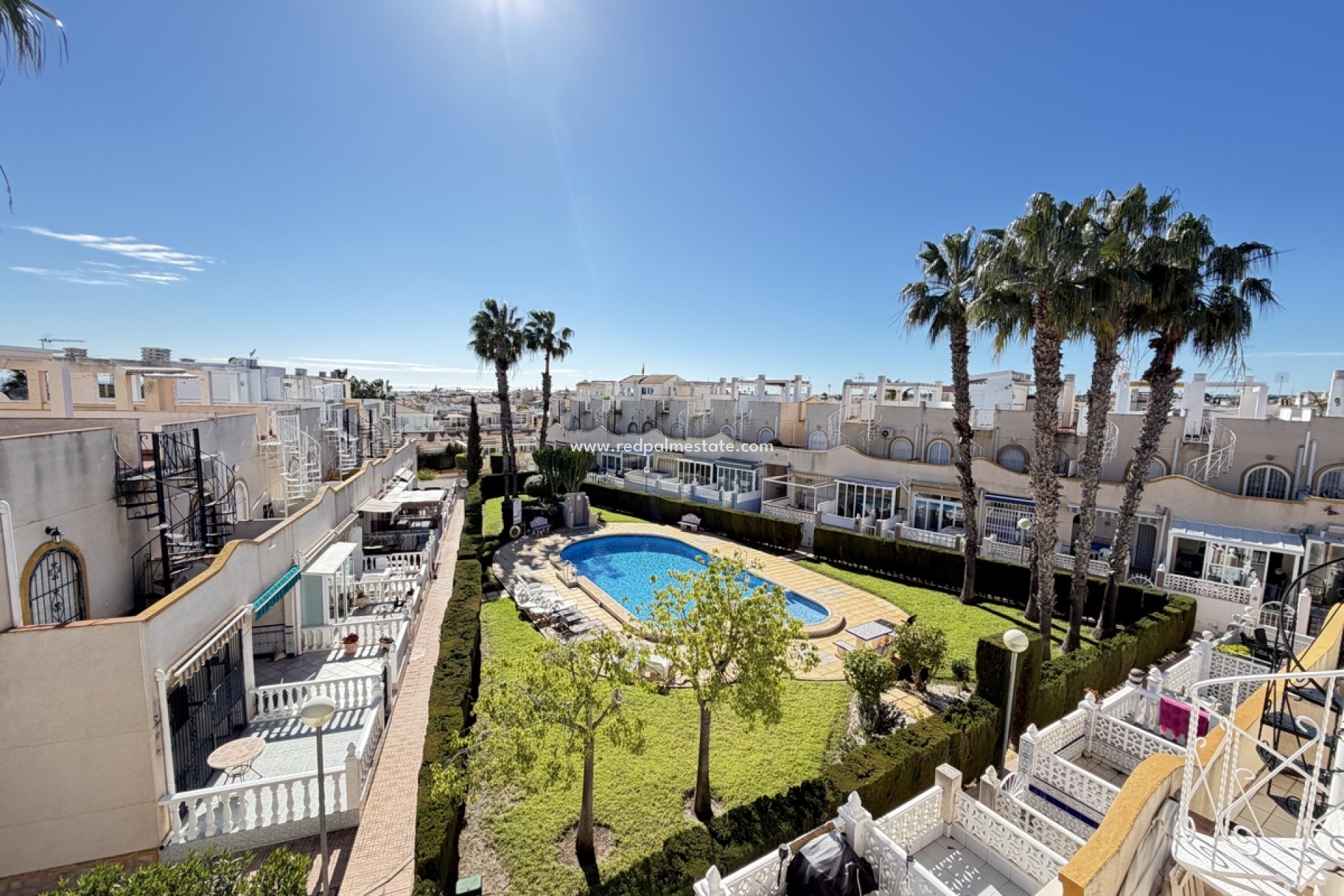 Återförsäljning - Radhus -
Orihuela Costa - La Florida