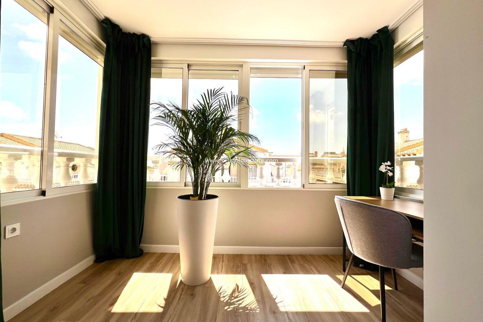 Återförsäljning - Radhus -
Orihuela Costa - La Florida