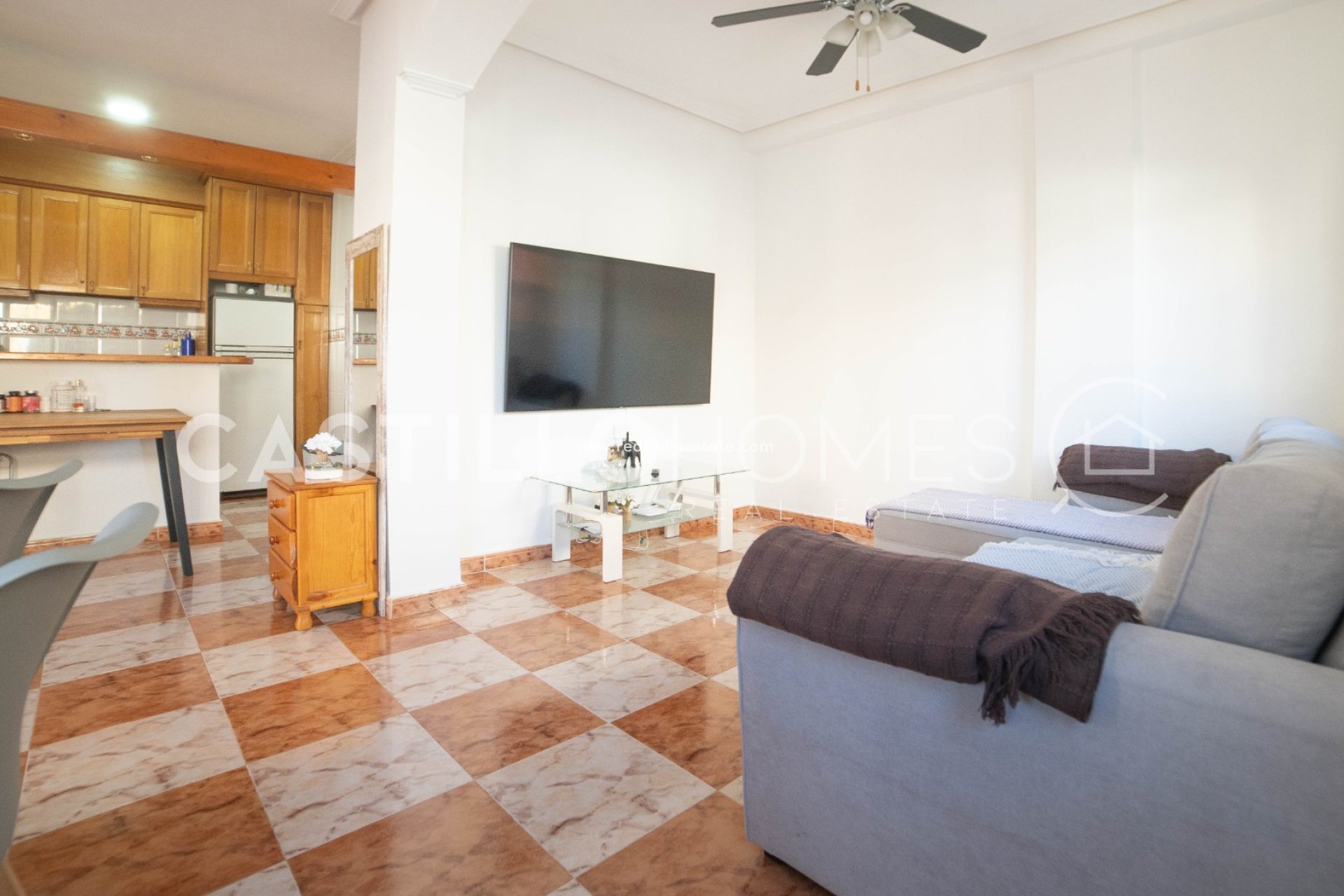 Återförsäljning - Radhus -
Orihuela Costa - La Regia