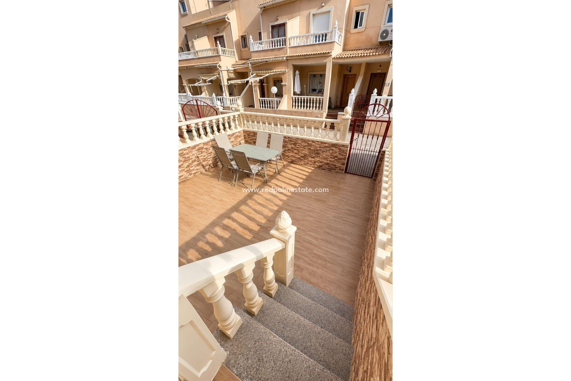 Återförsäljning - Radhus -
Orihuela Costa - La Zenia