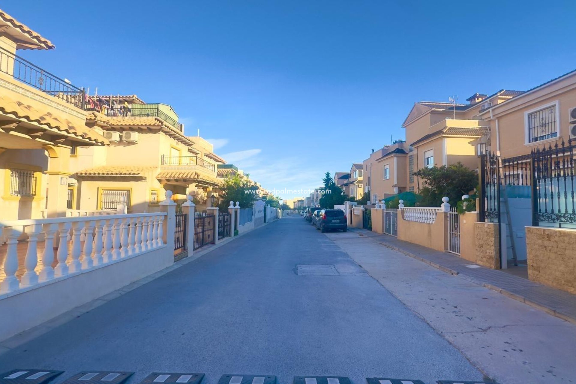 Återförsäljning - Radhus -
Orihuela Costa - La Zenia