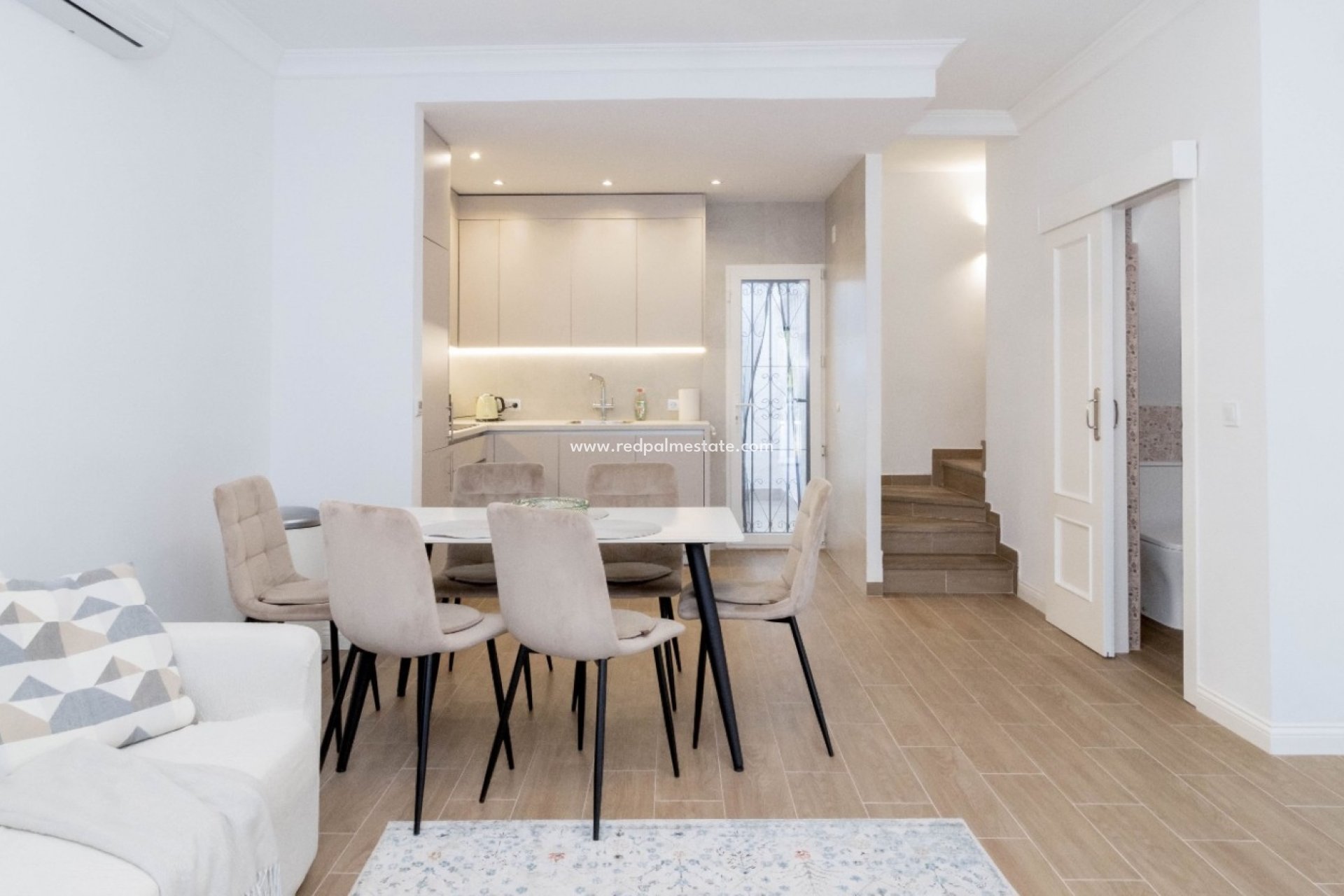 Återförsäljning - Radhus -
Orihuela Costa - La Zenia