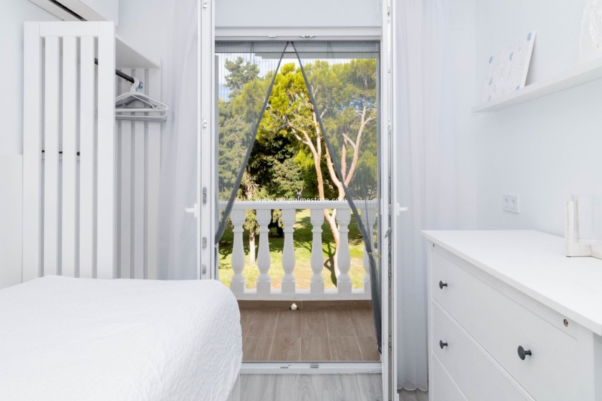 Återförsäljning - Radhus -
Orihuela Costa - La Zenia