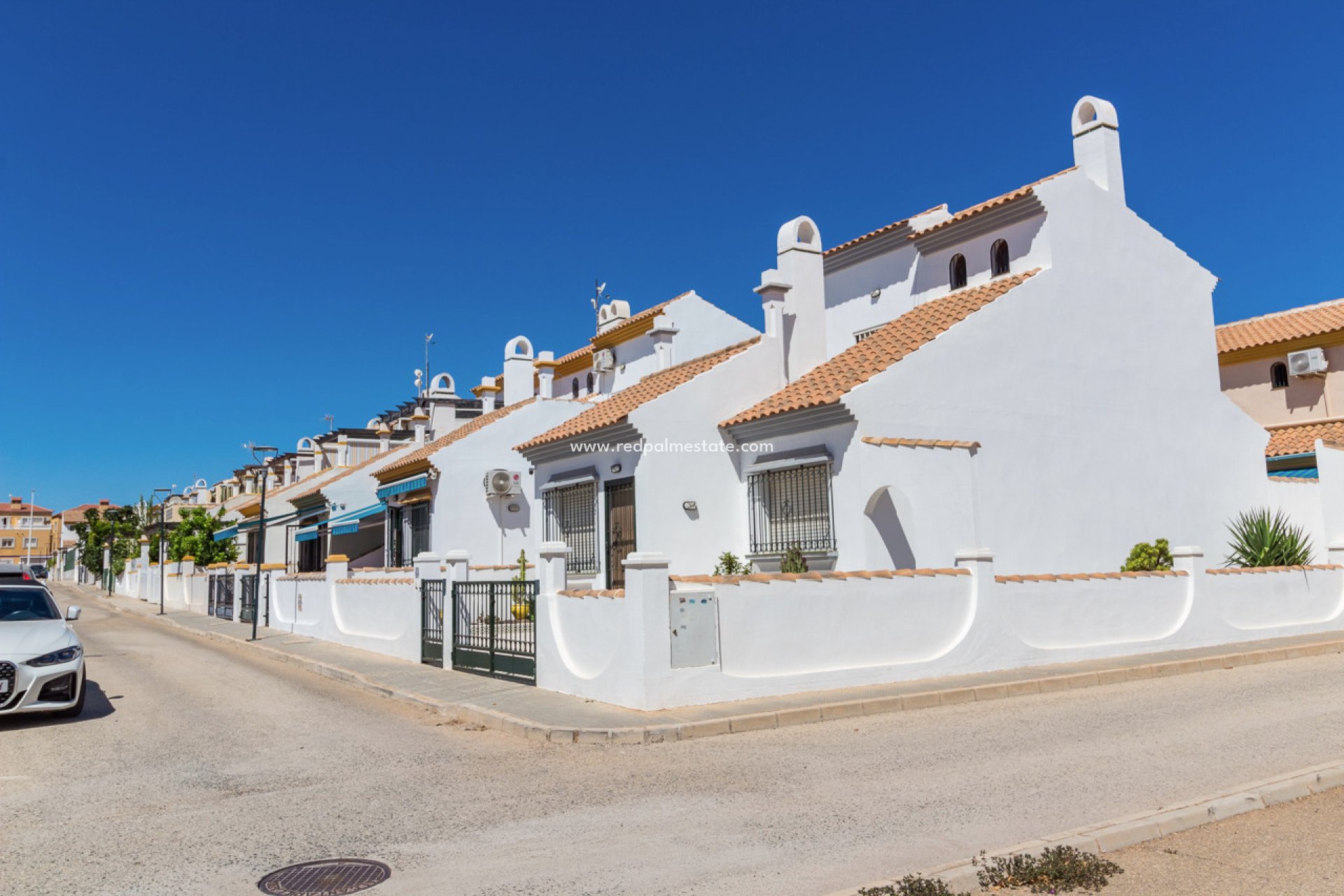 Återförsäljning - Radhus -
Orihuela Costa - La Zenia