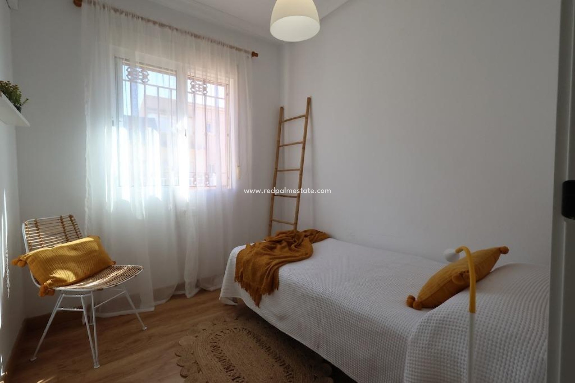 Återförsäljning - Radhus -
Orihuela Costa - La Zenia