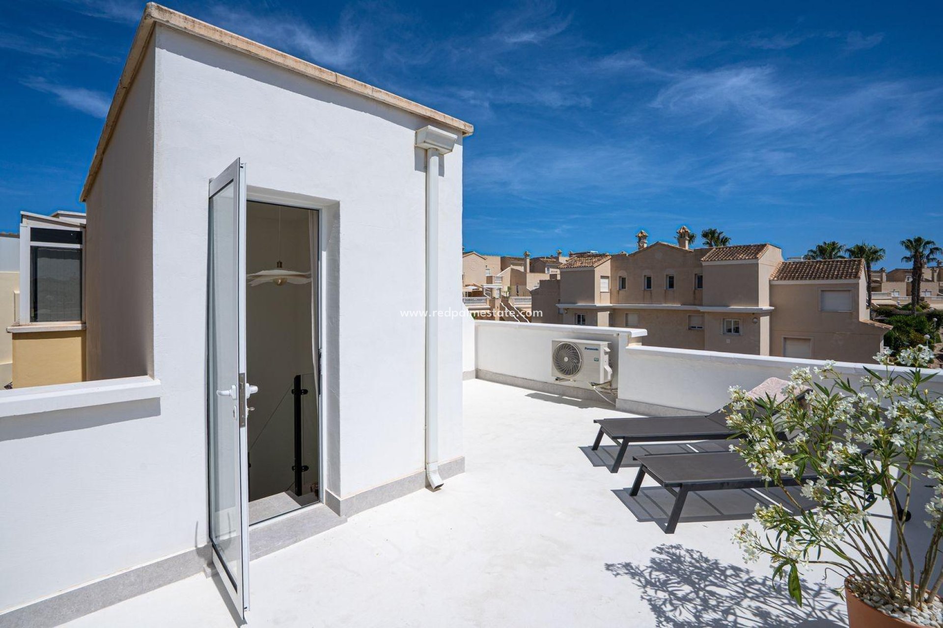 Återförsäljning - Radhus -
Orihuela Costa - Los Almendros-la Florida