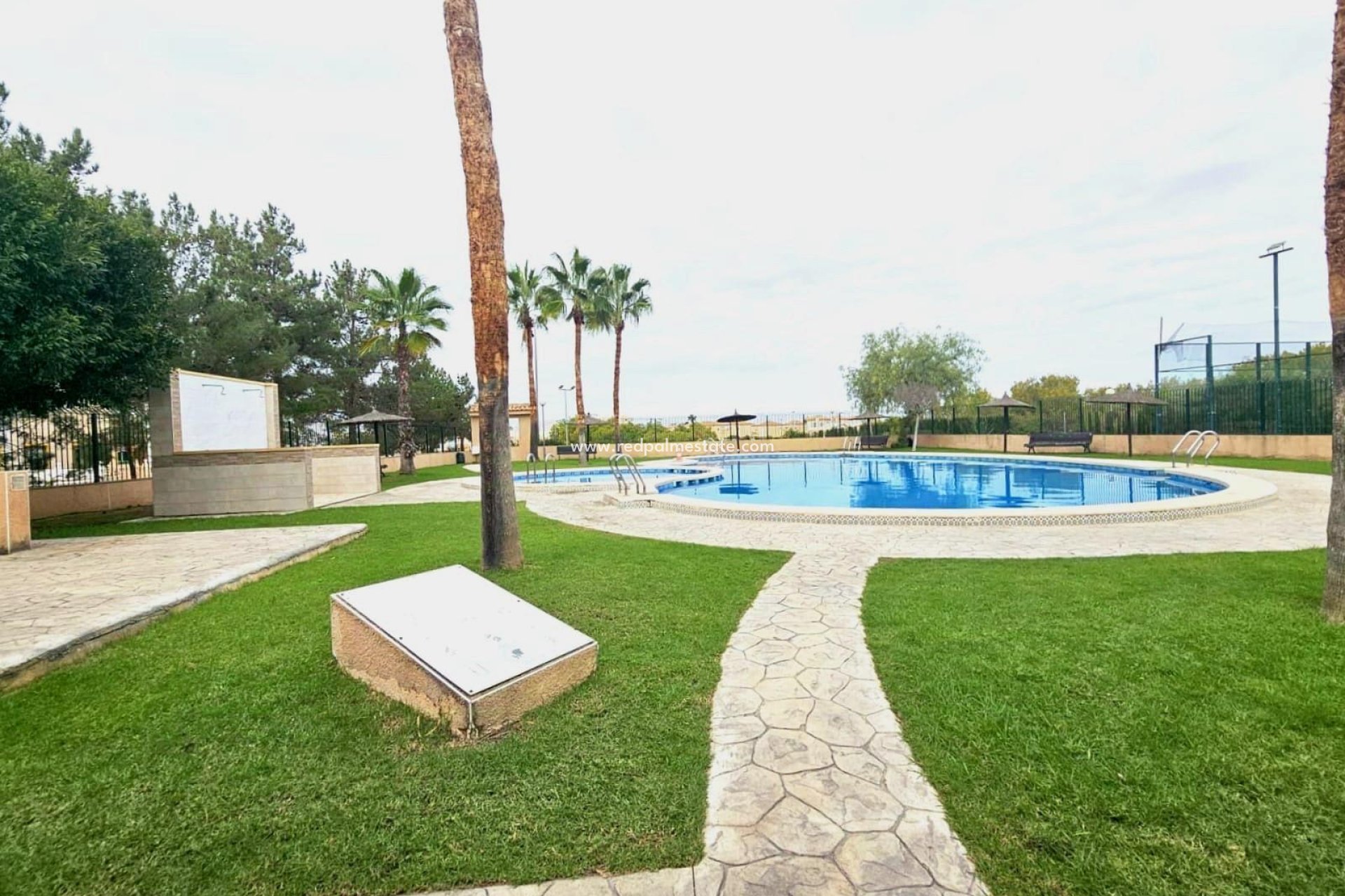 Återförsäljning - Radhus -
Orihuela Costa - Los altos