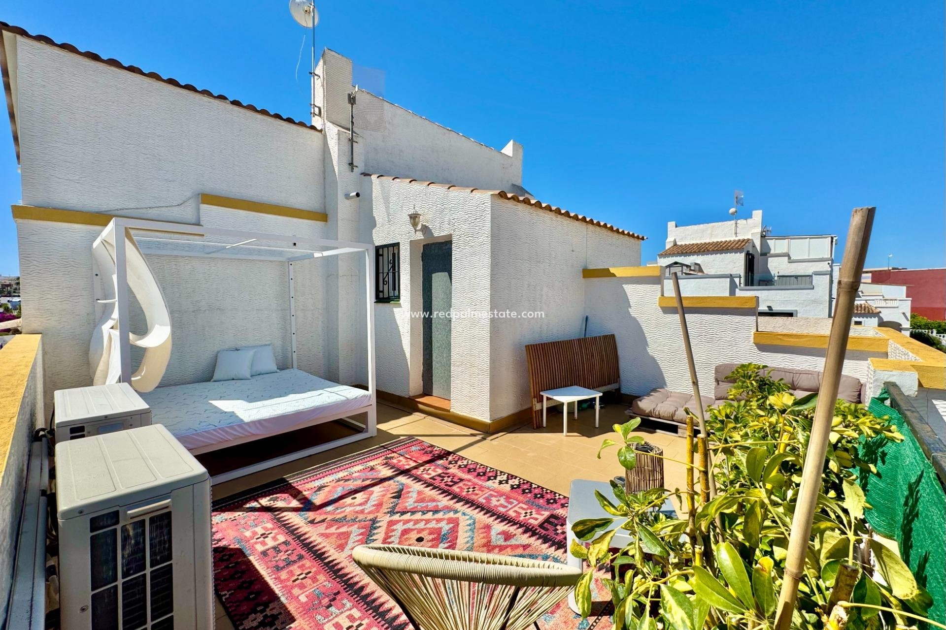 Återförsäljning - Radhus -
Orihuela Costa - Los altos