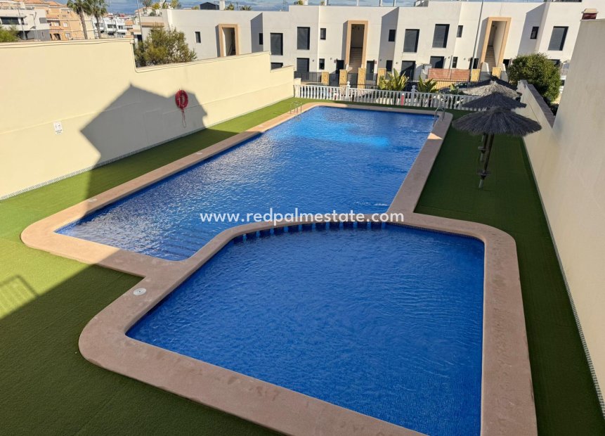 Återförsäljning - Radhus -
Orihuela Costa - Los Dolses
