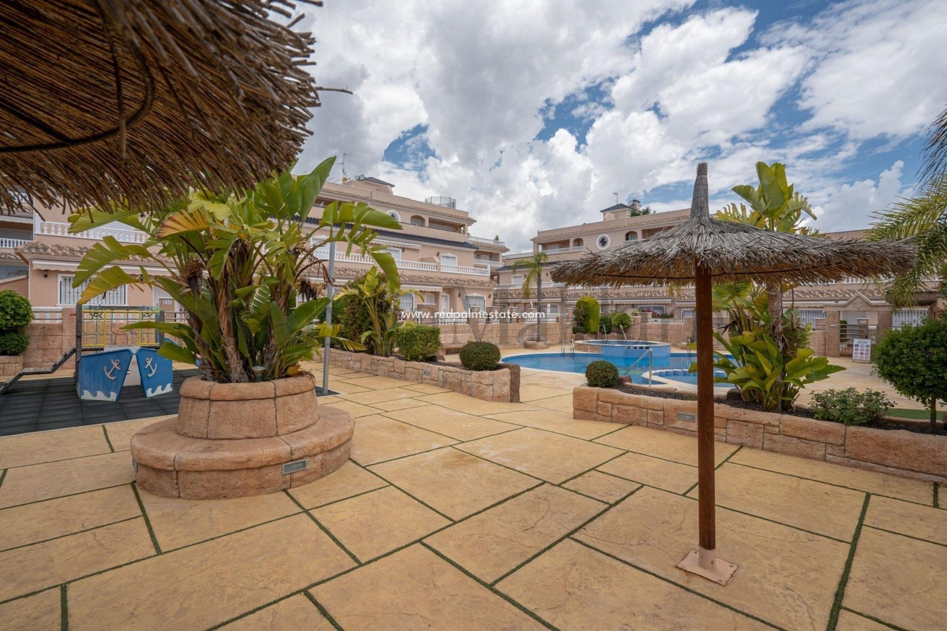 Återförsäljning - Radhus -
Orihuela Costa - Los Dolses