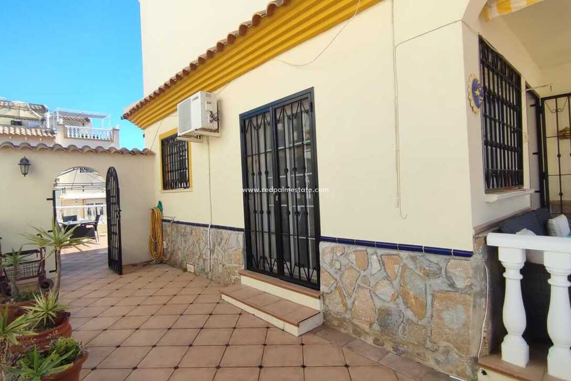 Återförsäljning - Radhus -
Orihuela Costa - Playa Flamenca