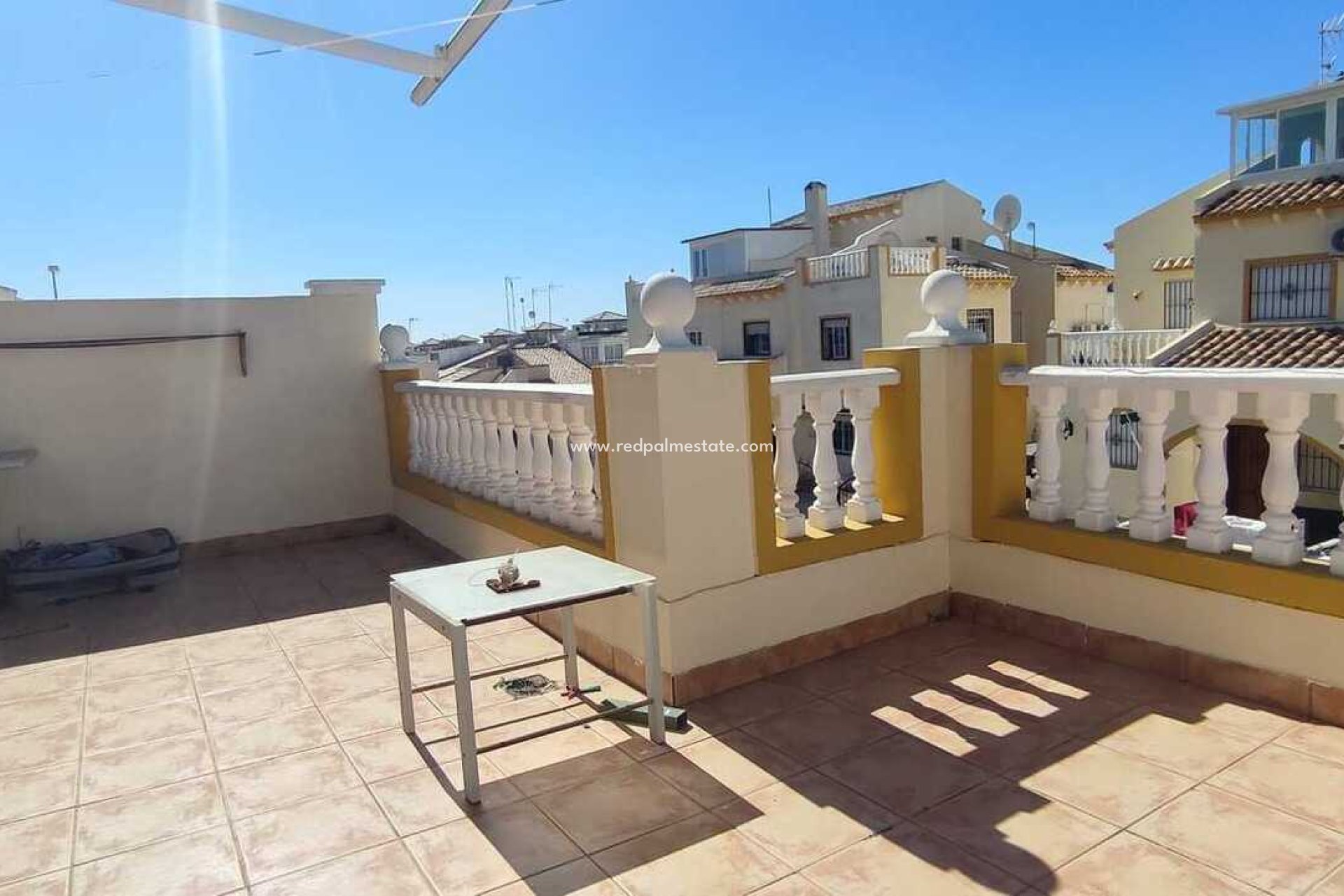 Återförsäljning - Radhus -
Orihuela Costa - Playa Flamenca