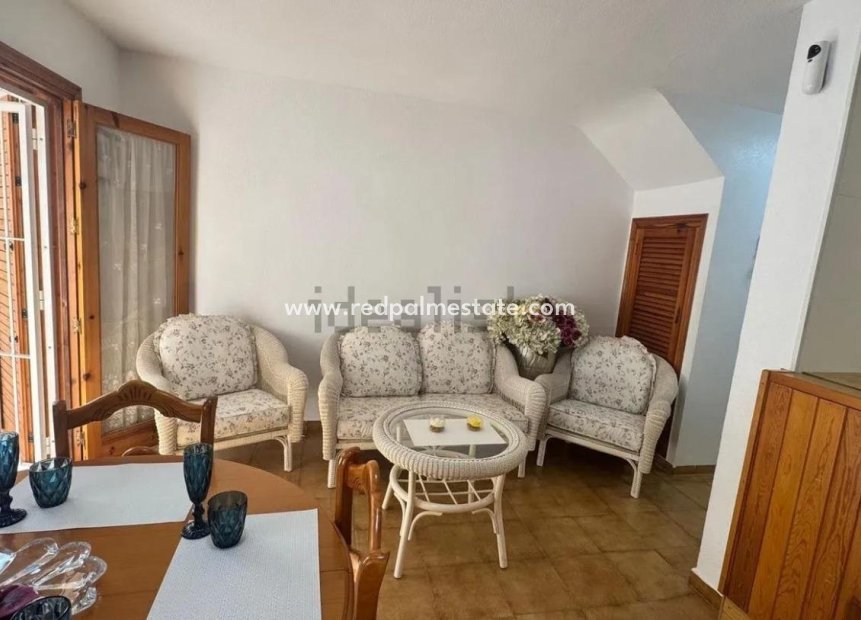 Återförsäljning - Radhus -
Orihuela Costa - Playa Flamenca
