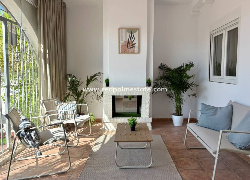 Återförsäljning - Radhus -
Orihuela Costa - Playa Flamenca