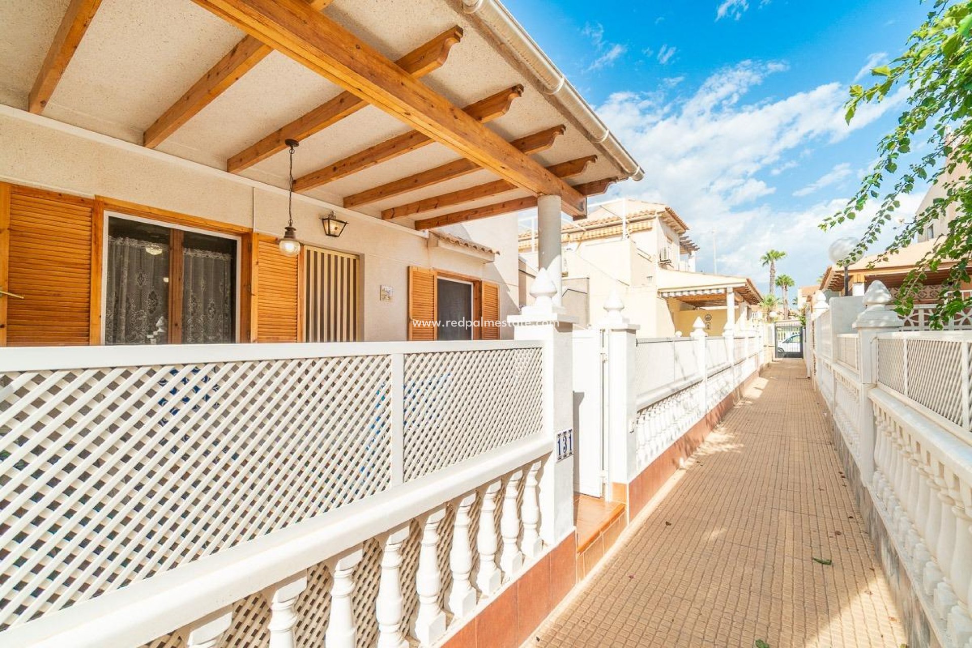 Återförsäljning - Radhus -
Orihuela Costa - Playa Flamenca