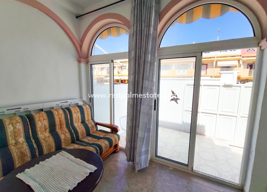 Återförsäljning - Radhus -
Orihuela Costa - Playa Flamenca