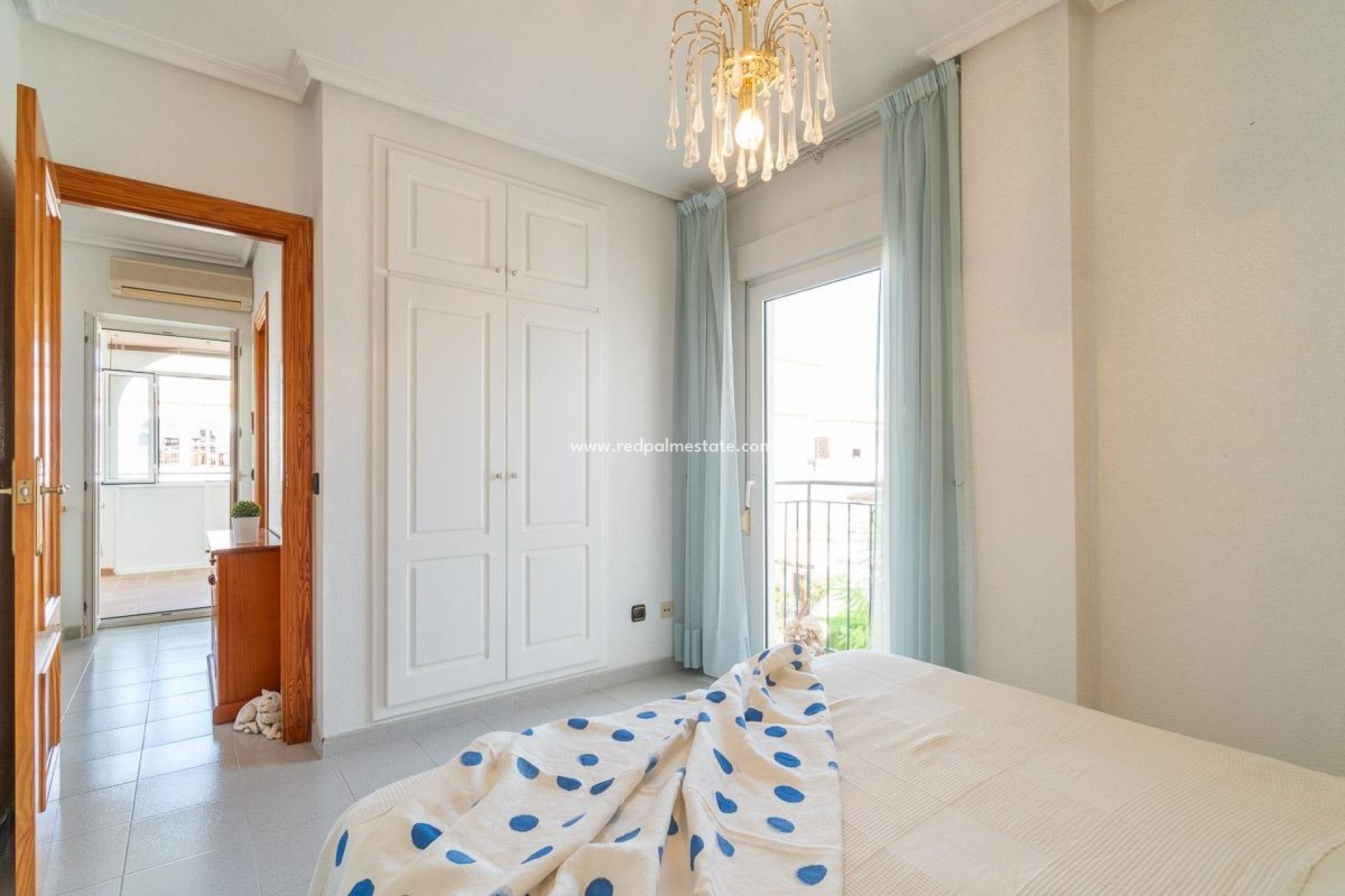 Återförsäljning - Radhus -
Orihuela Costa - Playa Flamenca
