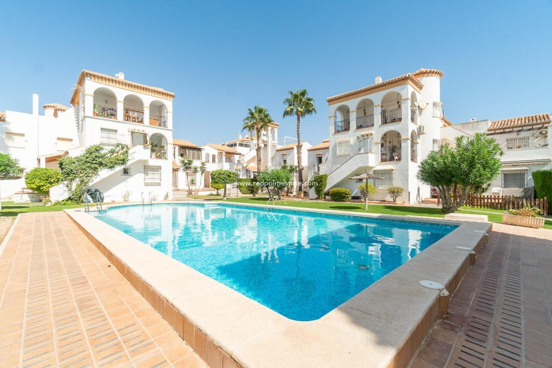 Återförsäljning - Radhus -
Orihuela Costa - Playa Flamenca