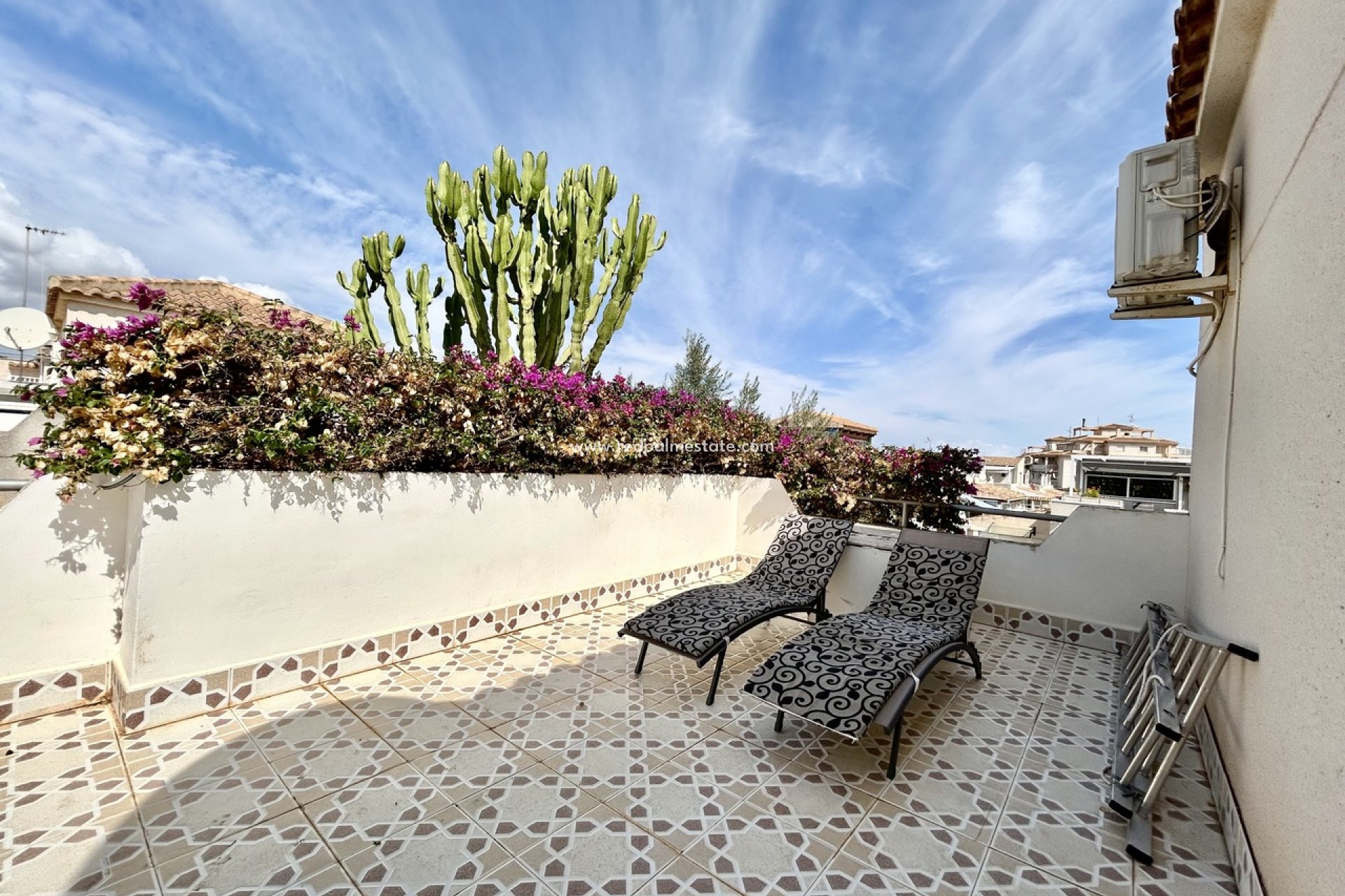 Återförsäljning - Radhus -
Orihuela Costa - Playa Flamenca