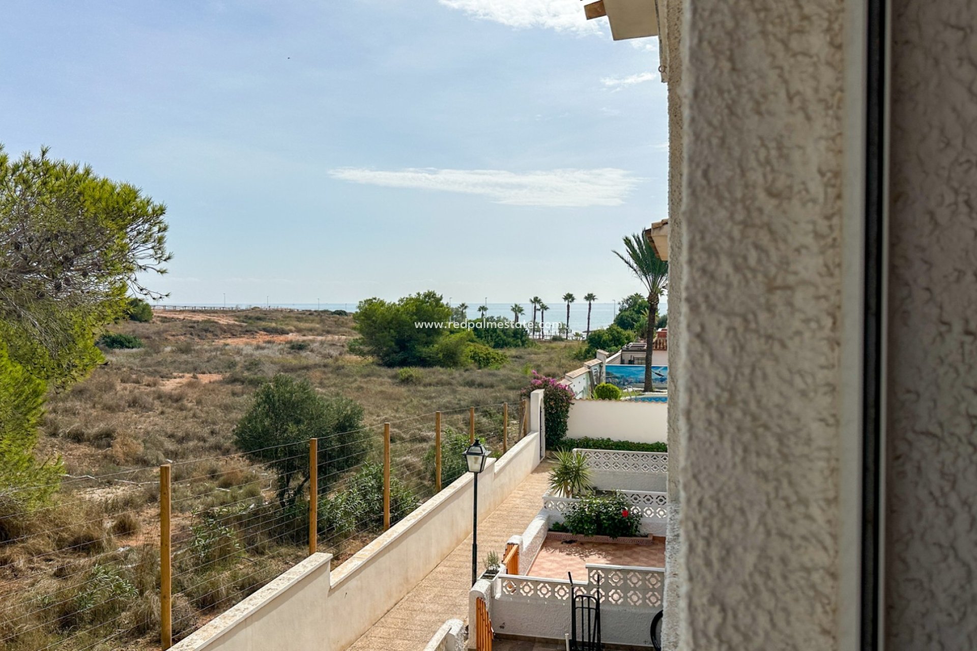 Återförsäljning - Radhus -
Orihuela Costa - Playa Flamenca