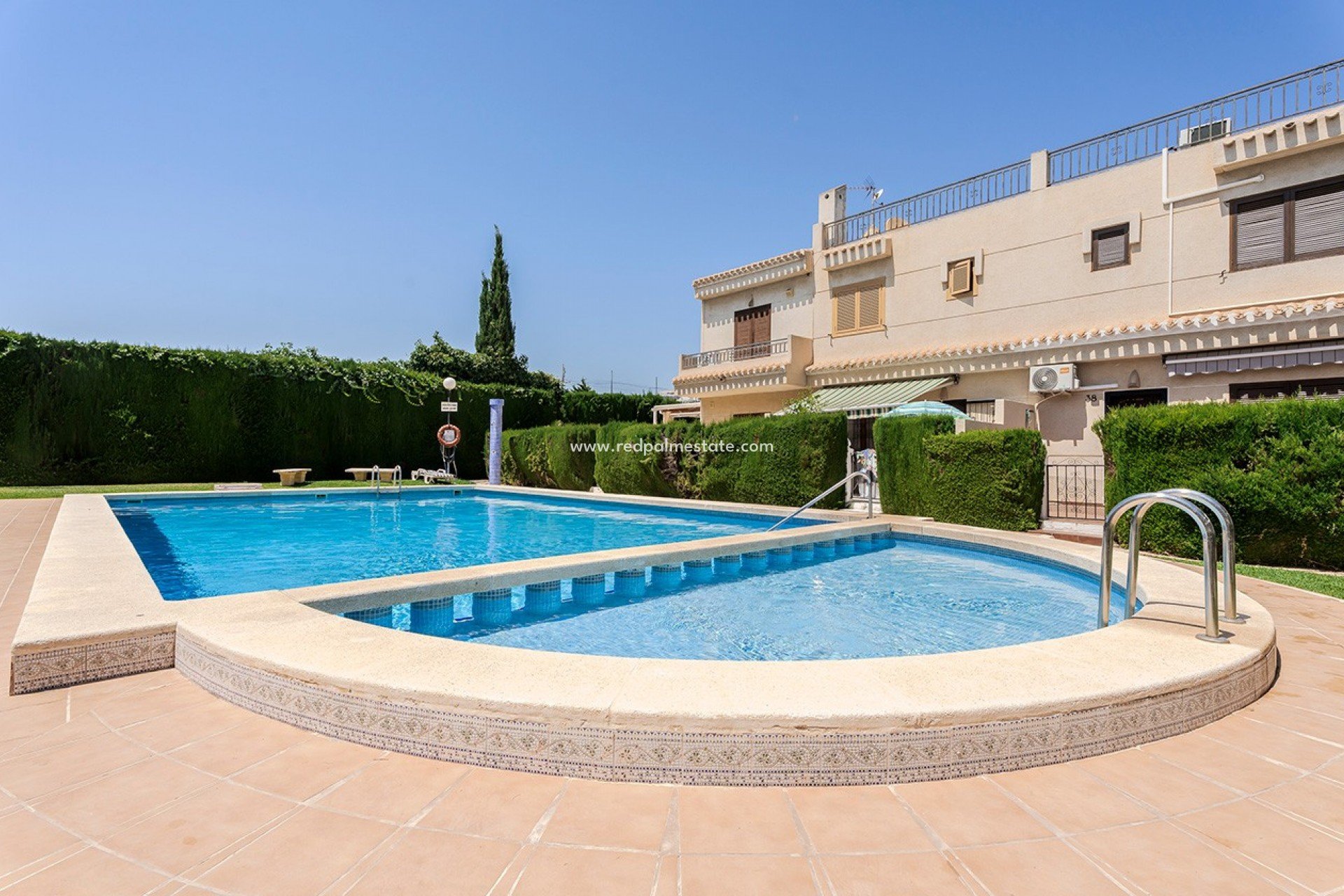 Återförsäljning - Radhus -
Orihuela Costa - Playa Flamenca