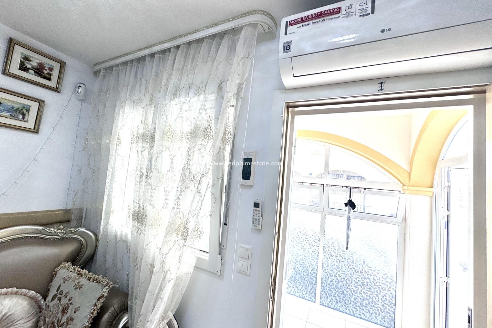 Återförsäljning - Radhus -
Orihuela Costa - Playa Flamenca