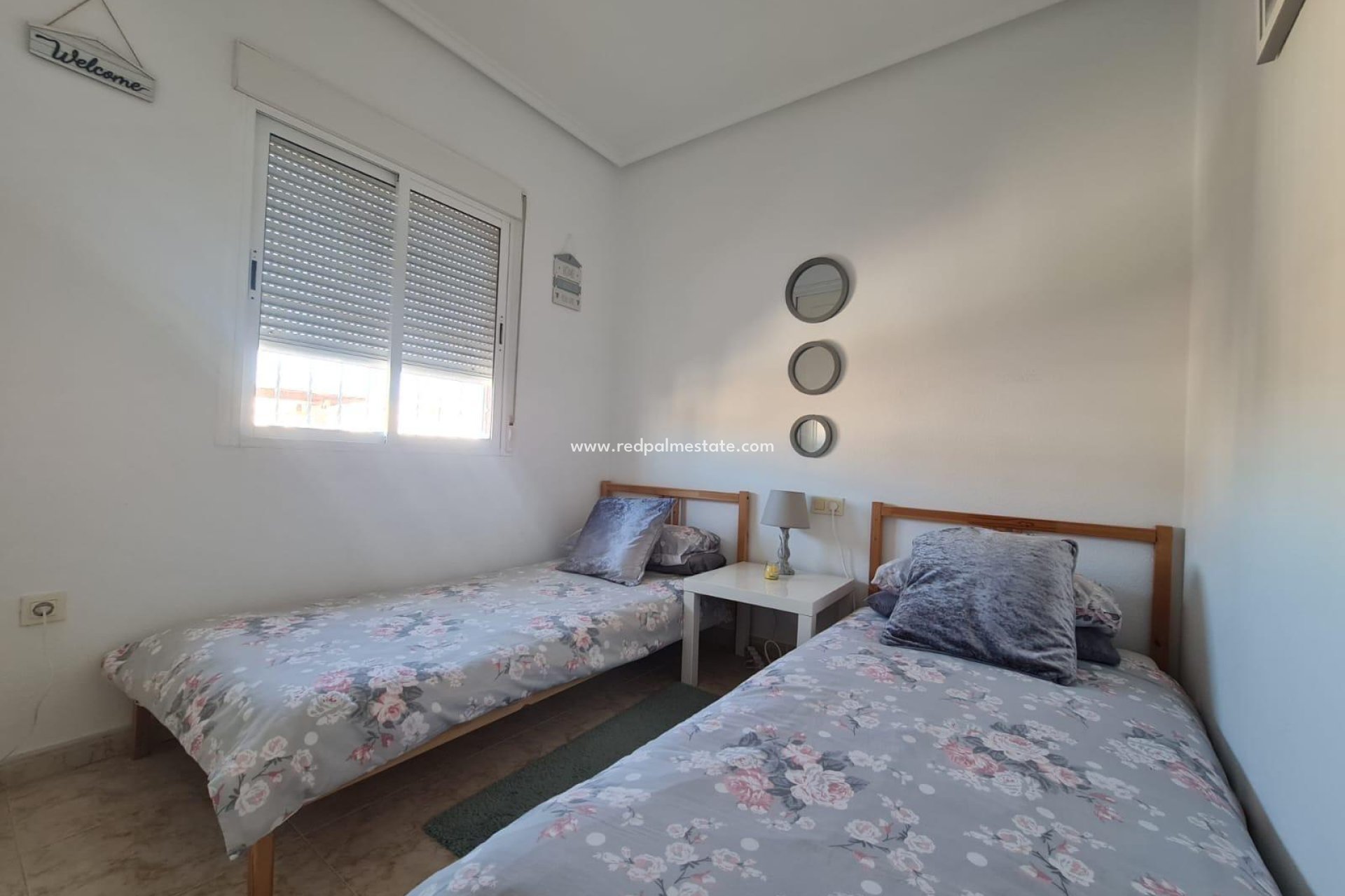 Återförsäljning - Radhus -
Orihuela Costa - Playa Flamenca