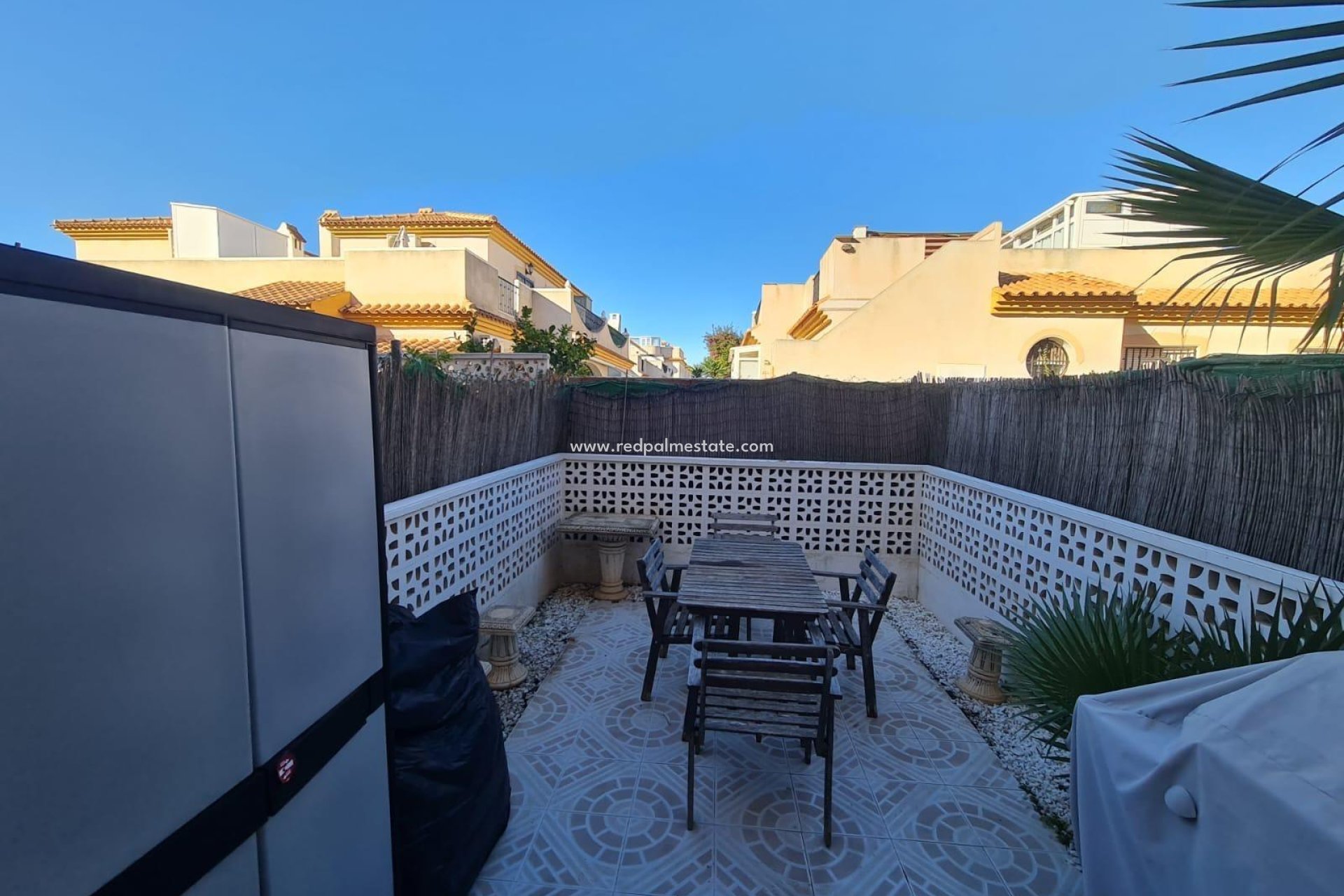 Återförsäljning - Radhus -
Orihuela Costa - Playa Flamenca