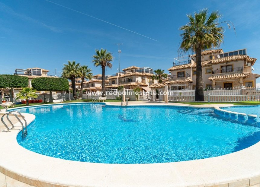 Återförsäljning - Radhus -
Orihuela Costa - Playa Flamenca