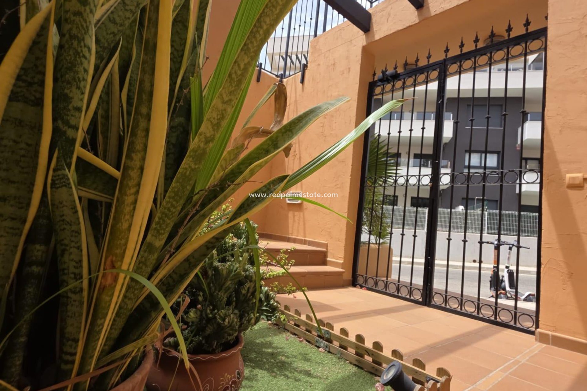 Återförsäljning - Radhus -
Orihuela Costa - Villamartín
