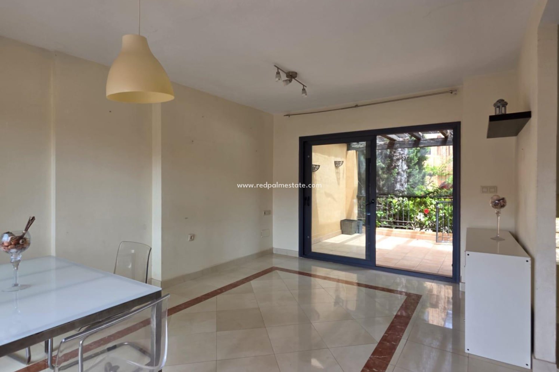 Återförsäljning - Radhus -
Orihuela Costa - Villamartín
