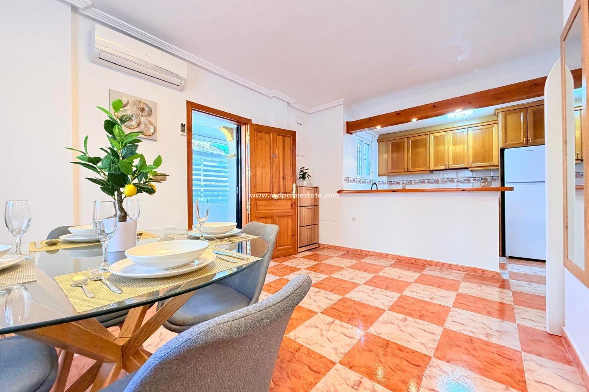 Återförsäljning - Radhus -
Orihuela Costa - Villamartín