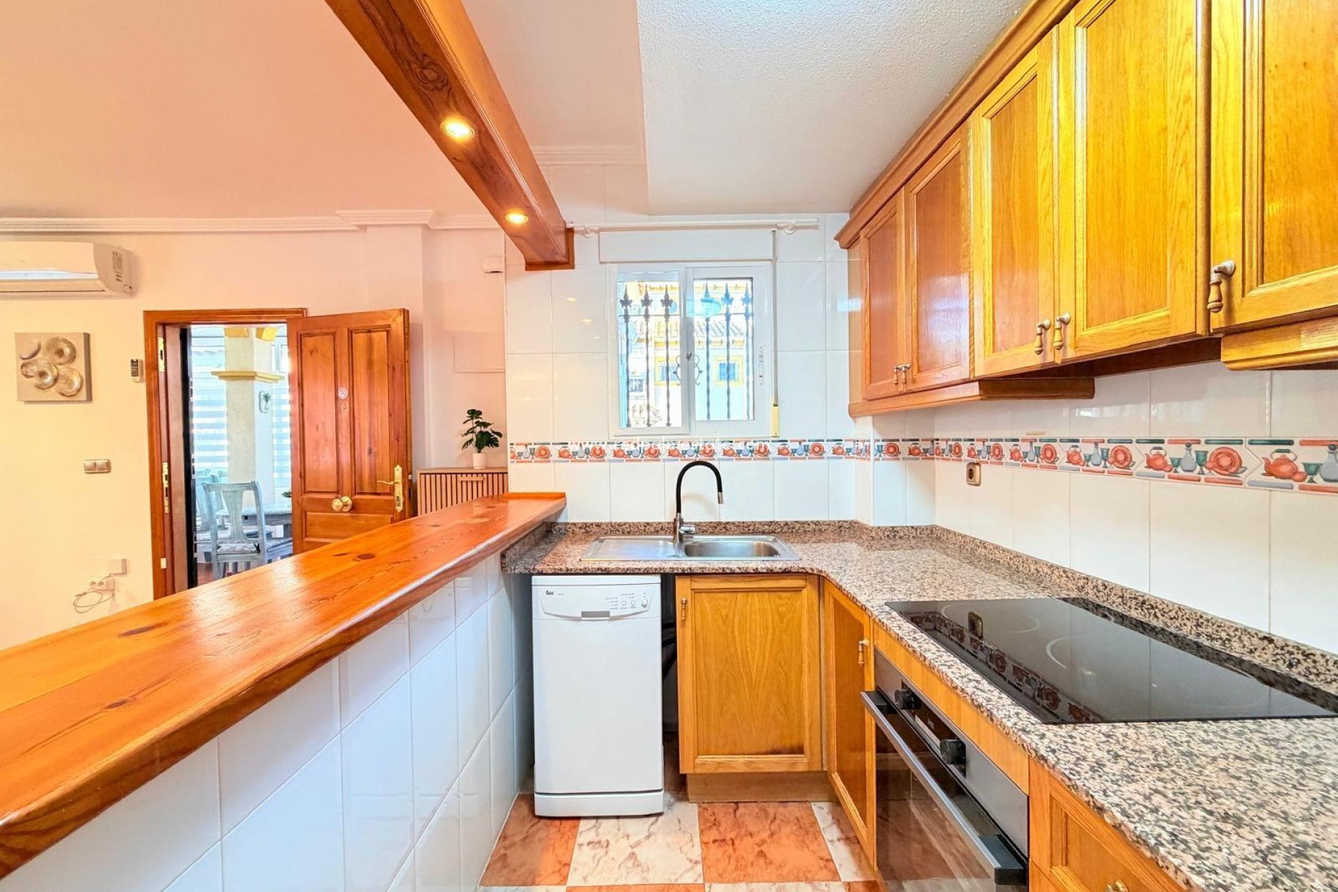Återförsäljning - Radhus -
Orihuela Costa - Villamartín