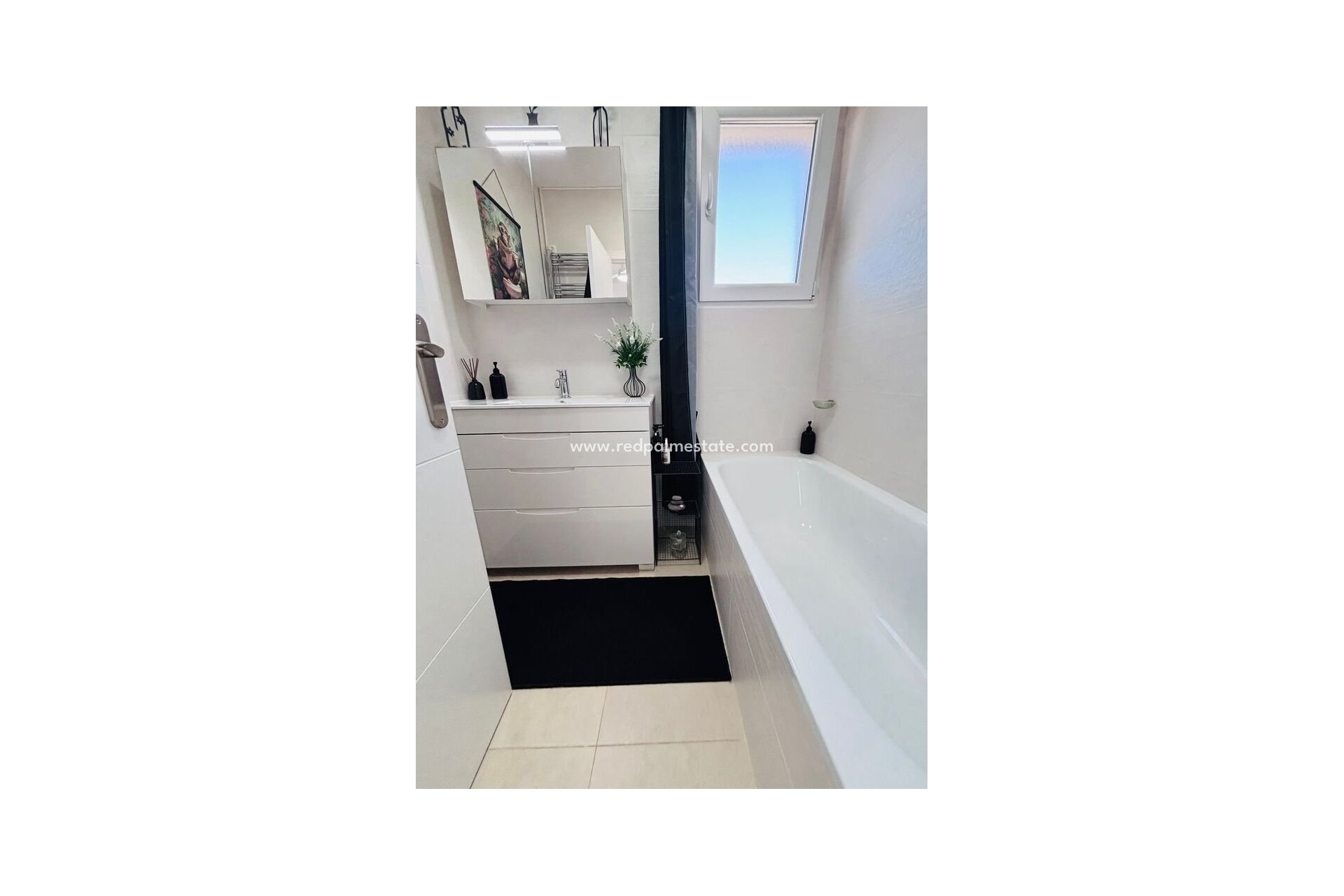 Återförsäljning - Radhus -
Orihuela Costa - Villamartín