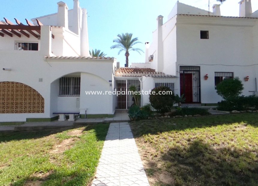 Återförsäljning - Radhus -
Orihuela Costa - Villamartín