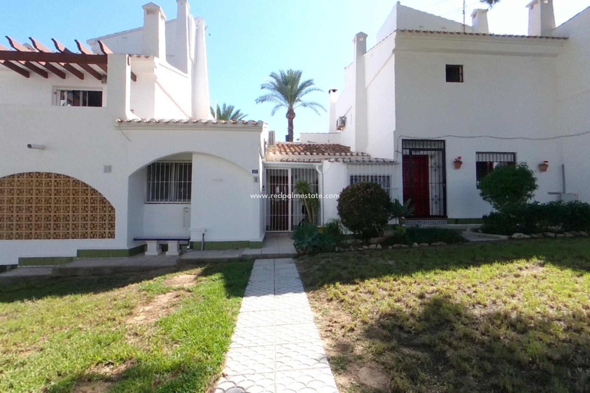 Återförsäljning - Radhus -
Orihuela Costa - Villamartín